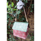Vogelhaus Nistkasten mit Umlenkrolle