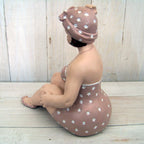 Badefrau Dekofigur sitzend mollig Sternchen-Look 22 cm