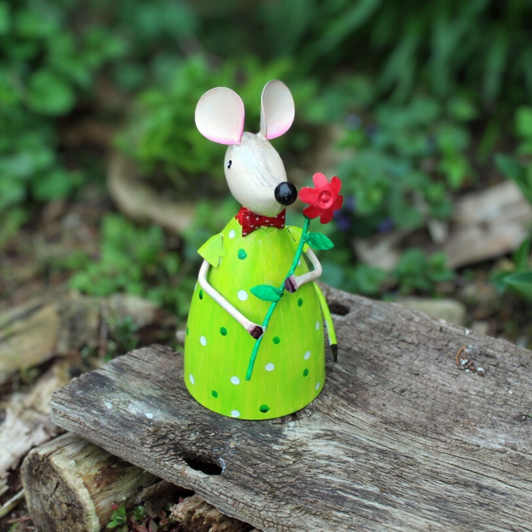 Gartenfigur Zaunhocker Maus Blume