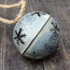 Zinkglocke Schelle mit Schneeflocken zum Aufhängen 10 cm