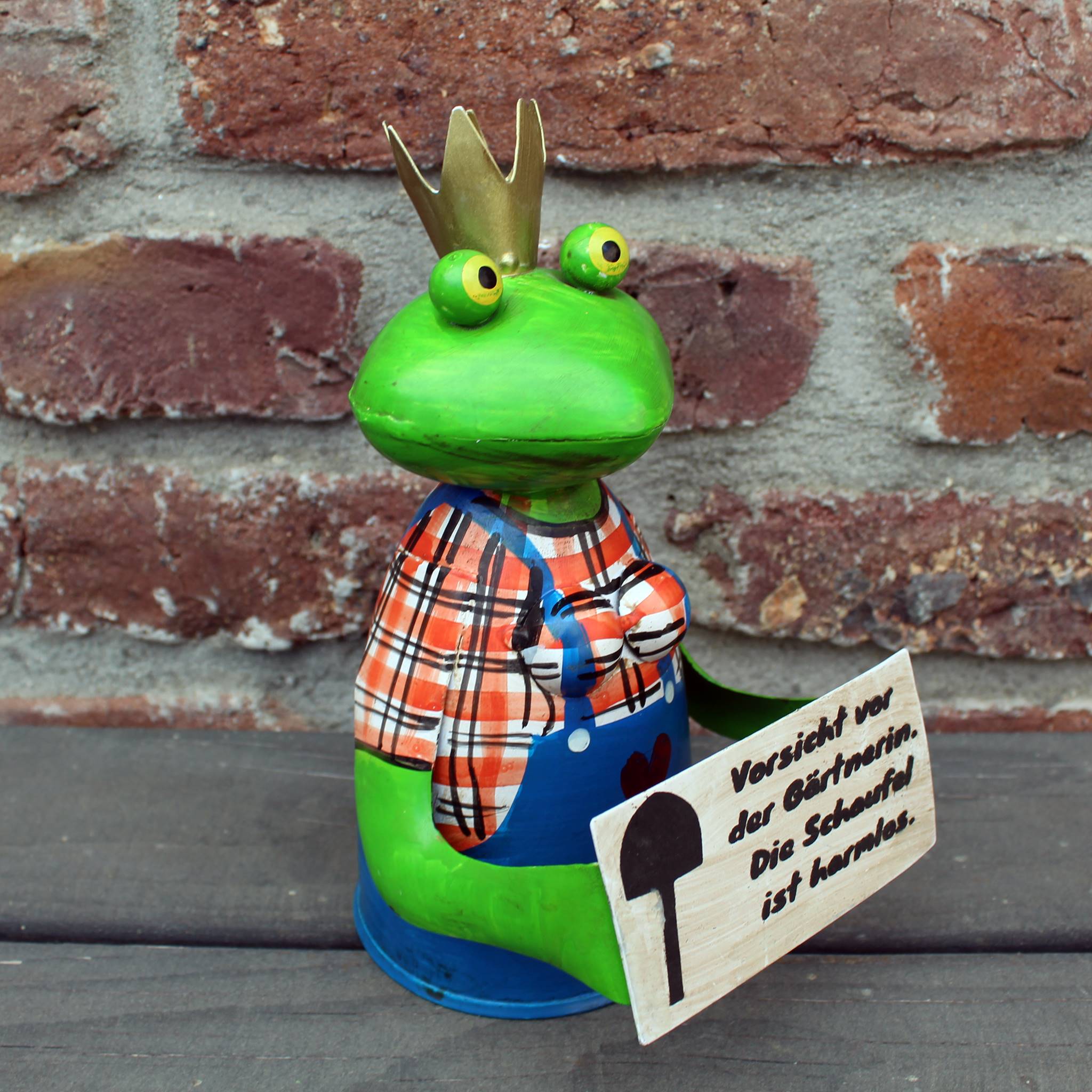 Zaunhocker Frosch Gärtnerin Metall handbemalt Figur 21,5 cm