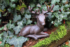 Gartenfigur Hirsch liegend