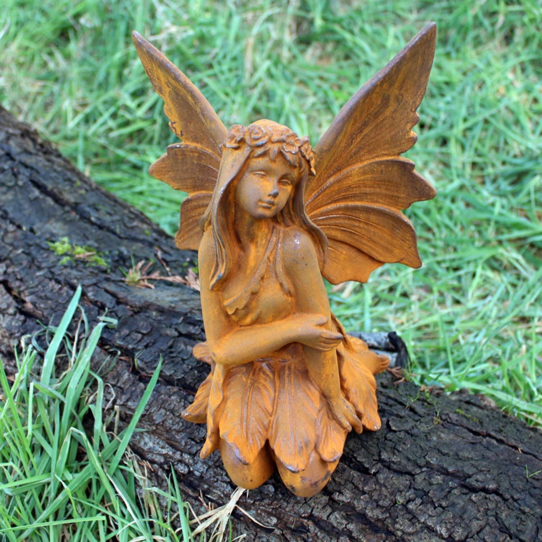 Gartenfigur Elfe knieend