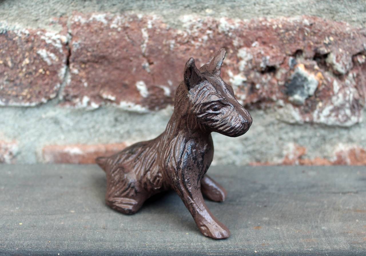 Dekofigur Hund sitzend Gusseisen