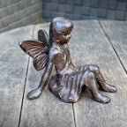 Gartenfigur Engel sitzend Gusseisen