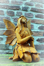 Gartenfigur Elfe knieend