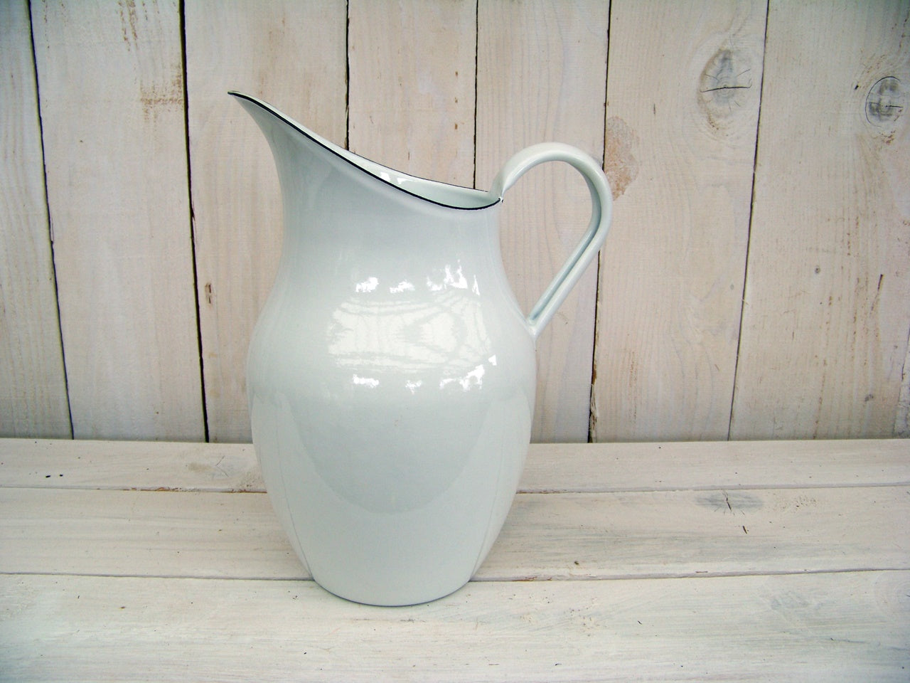 Emaille Krug Weiß Nostalgie-Stil 2,5L