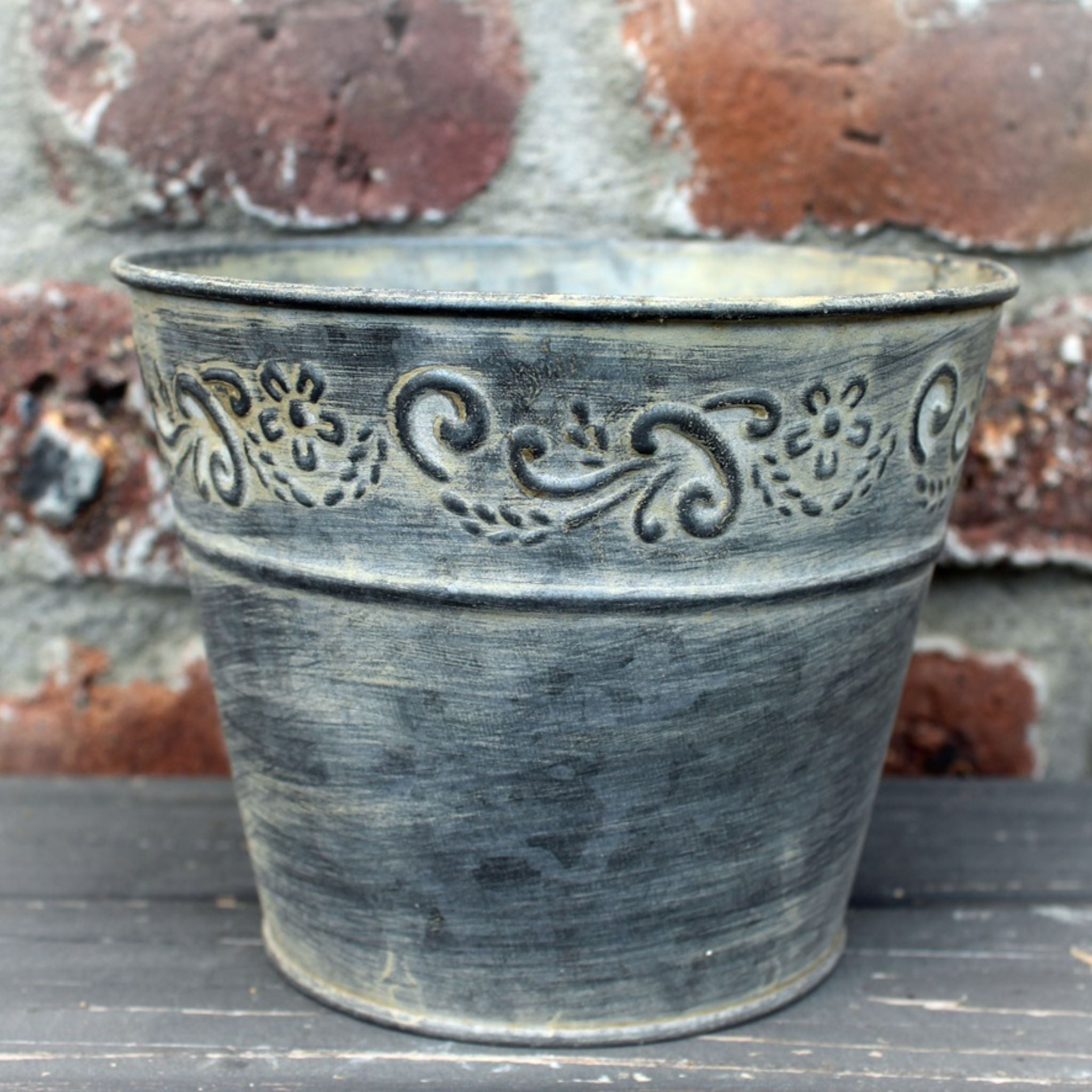 Blumenübertopf Ornament