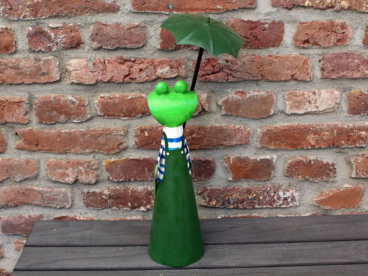 Gartenfigur Frosch mit Schirm