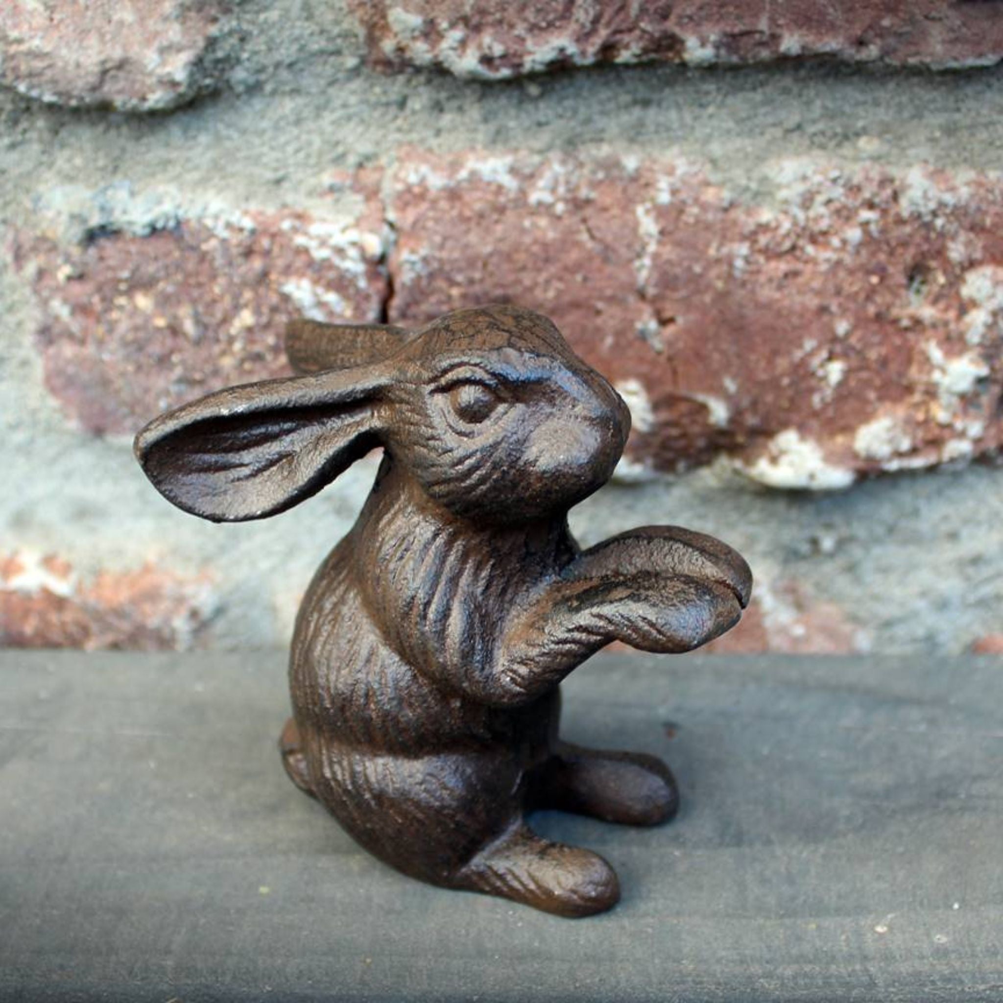 Dekofigur Hase Pfötchen