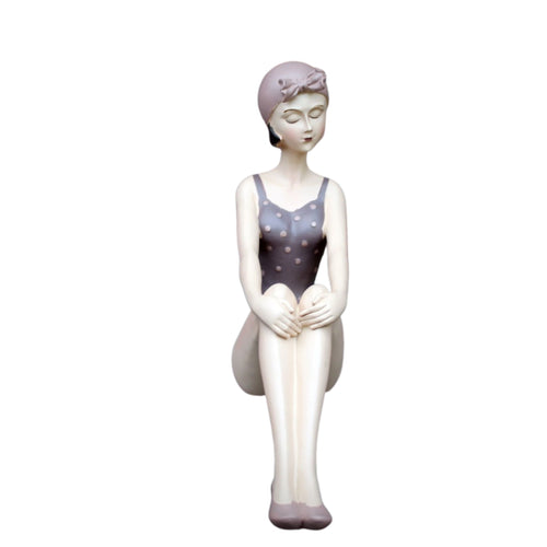 Badefrau Dekofigur sitzend Retro-Look Mauve 20 cm