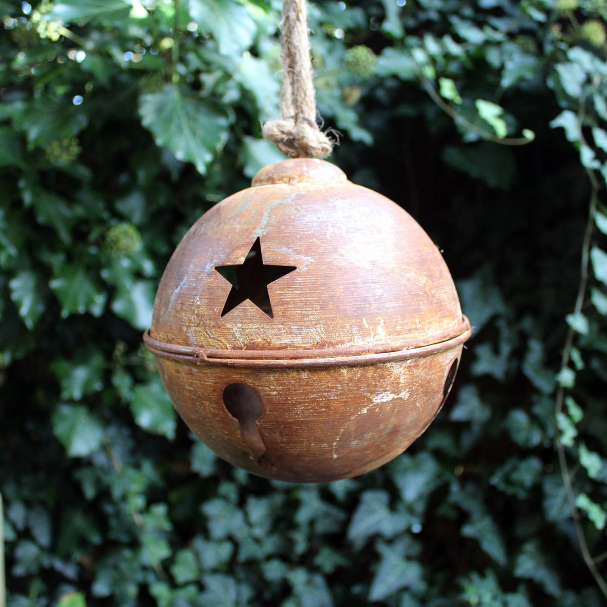 Deko Schellenglocke Rost mit Sternen 16 cm