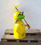 Zaunhocker Frosch mit Schirm