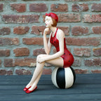 Badefrau XXL auf Ball H40cm Retro-Stil
