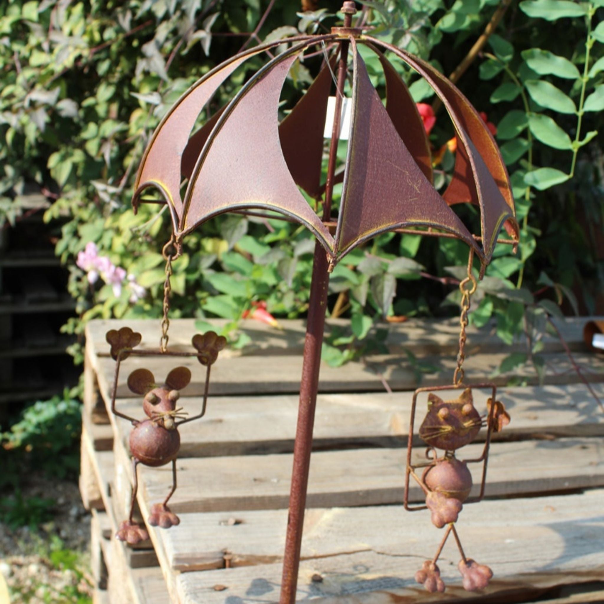 Rost Windspiel Katz' und Maus Gartendeko Gartenstecker