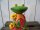 Zaunhocker Frau Frosch Blumen