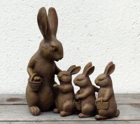 Dekofigur Hasenmama mit Kindern