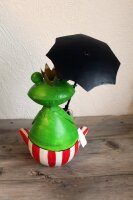 Gartenfigur Froschkönig mit Schirm