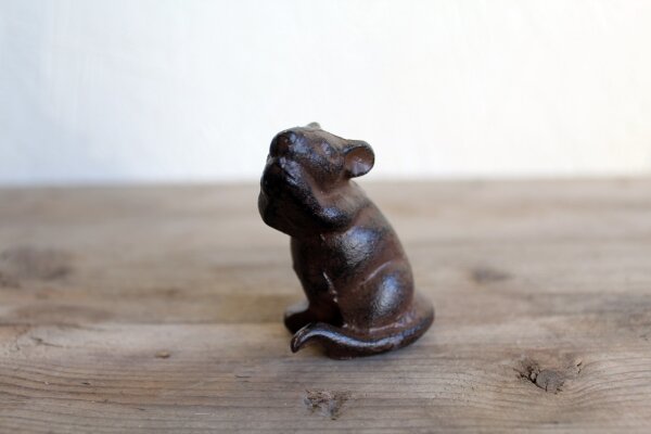 Gartenfigur Maus sitzend