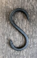 S Haken Gusseisen antikschwarz 10 cm