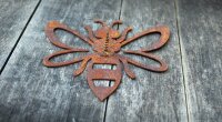 Gartenstecker Edelrost Biene fliegend